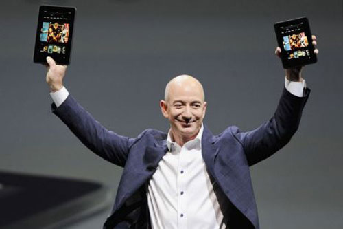 CEO Amazon kêu gọi chấm dứt chiến tranh bản quyền