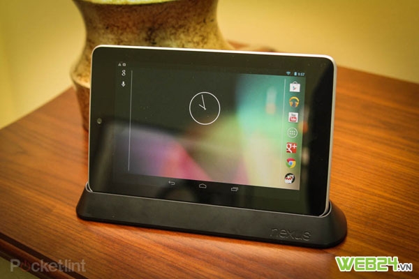 Dock của Nexus 7 hết veo sau vài giờ bán trên Play Store