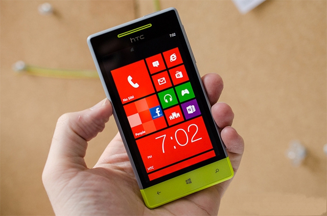 HTC 8X ở Việt Nam giá 13,8 triệu đồng