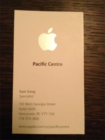 Nhân viên Apple mang tên Sam Sung gây sốt 