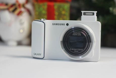 Galaxy Camera chính hãng sử dụng hệ điều hành Android 4.1 giá 12,5 triệu 